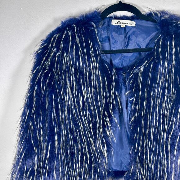 Navy Blue & White Faux Fur Jacket Cardigan Banana U.S.A. Size M Pre-Loved - Picture 2 of 14